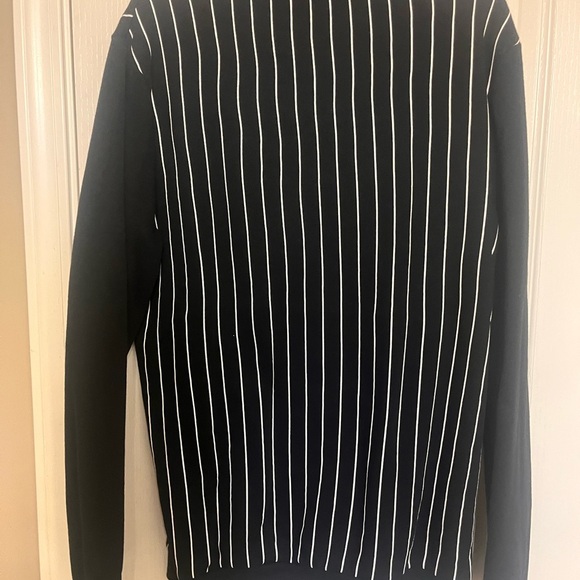 Supply & Demand Co. Cozy Sweatshirt - Picture 5 of 6